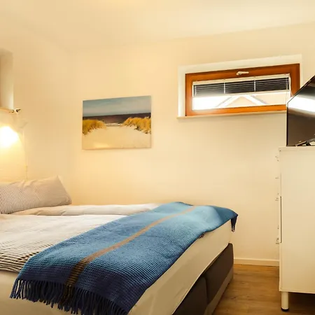 Sky & Homes Riekes Kajuete I Zentrale Mit Terrasse & Boxspringbett Apartman