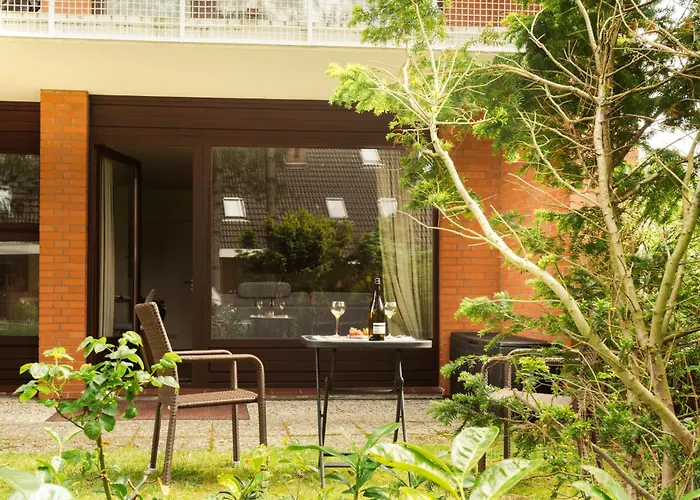 Sky & Homes Riekes Kajuete I Zentrale Mit Terrasse & Boxspringbett *