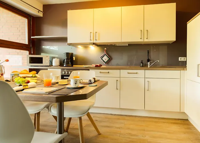 Sky & Homes Riekes Kajuete I Zentrale Mit Terrasse & Boxspringbett *
