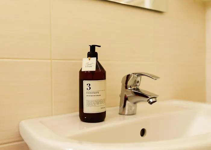 Lejlighed Sky & Homes Riekes Kajuete I Zentrale Mit Terrasse & Boxspringbett *